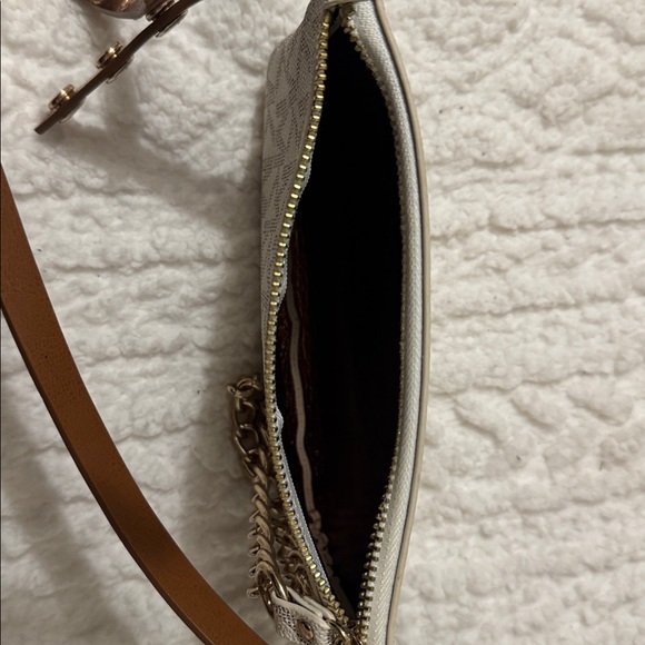 Michael Kors Gold and Cream Belt Bag - Picture 7 of 10